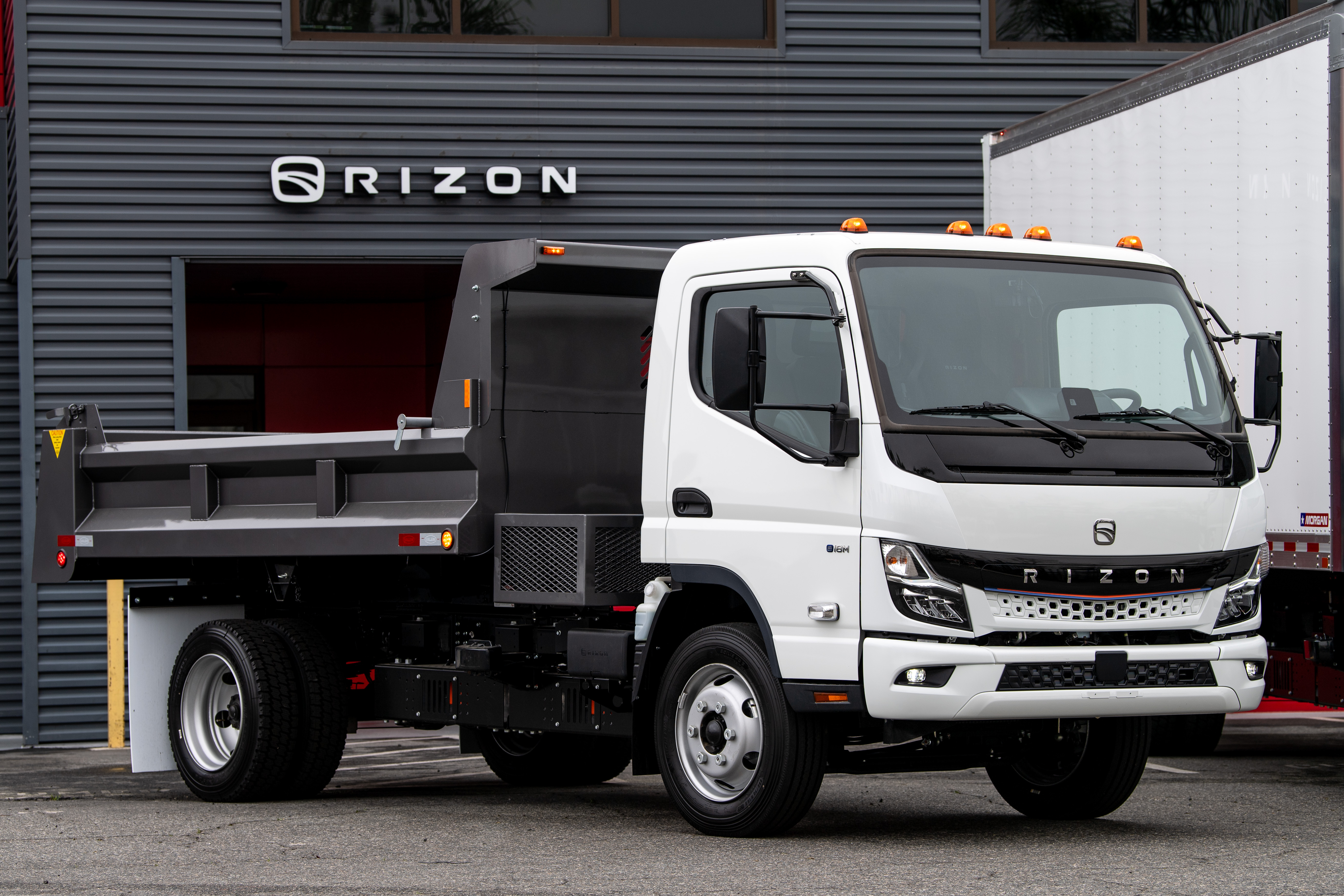 RIZON Truck Image 1